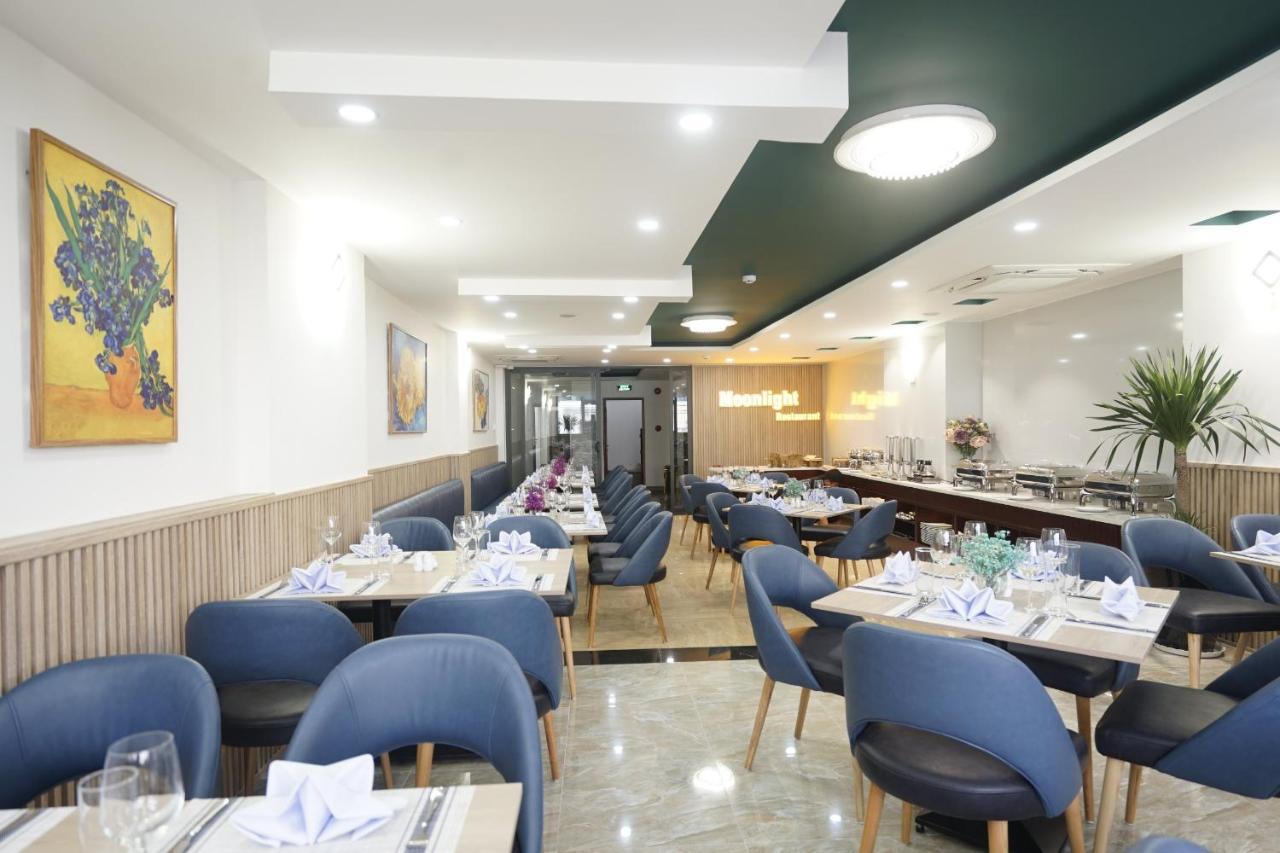 Moonlight Hotel 4*