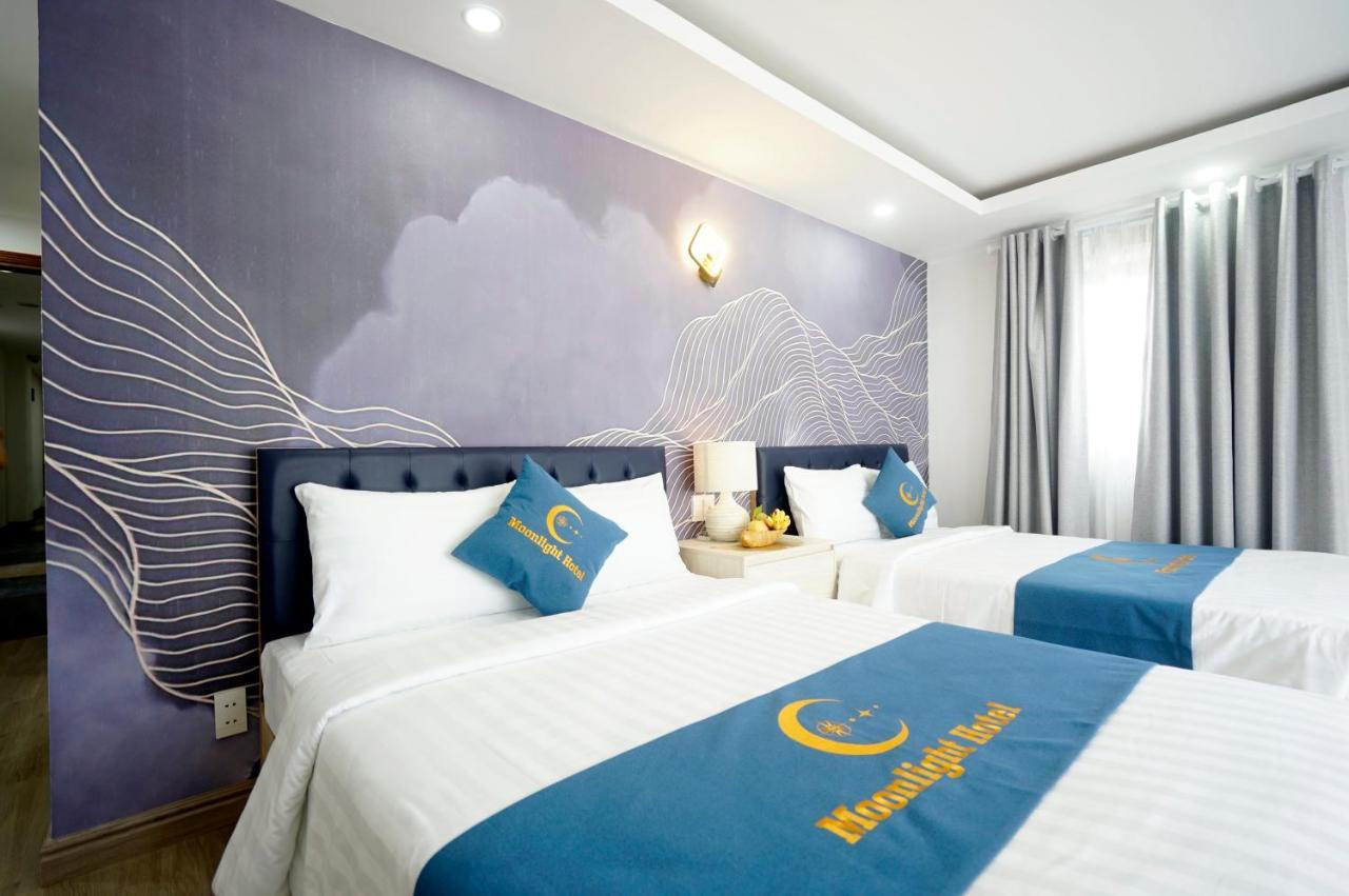 Moonlight Hotel